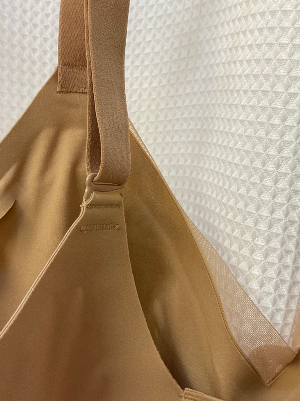 Honeylove Crossover Vneck Convertible Bra - Picture 6 of 7